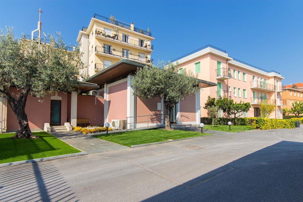 Hotel Villa San Giuseppe San Bartolomeo al Mare Kültér fotó