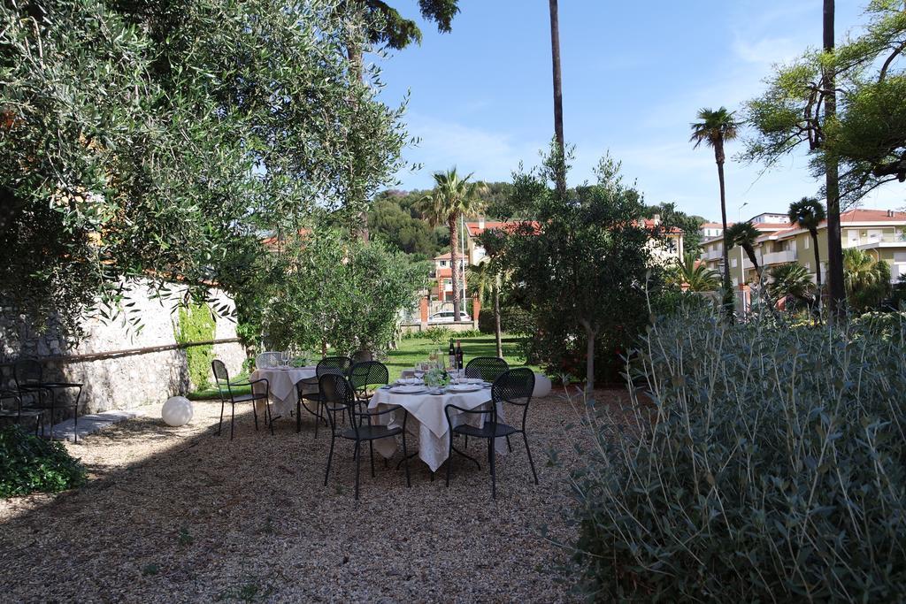 Hotel Villa San Giuseppe San Bartolomeo al Mare Kültér fotó