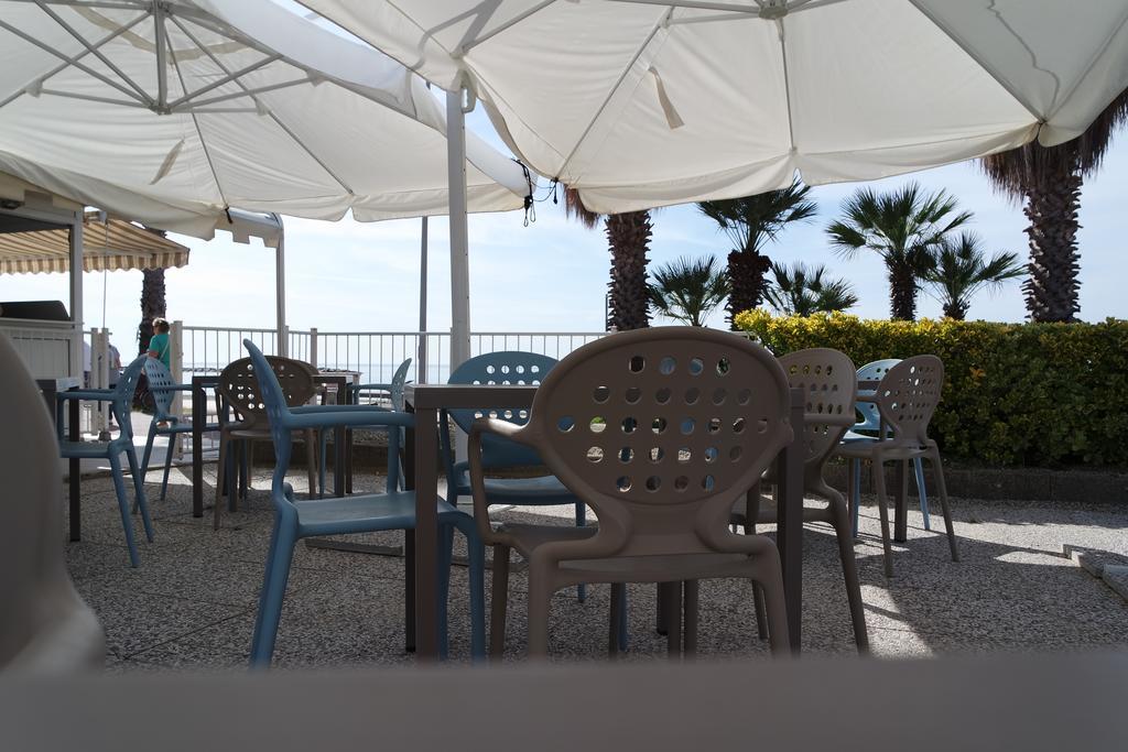 Hotel Villa San Giuseppe San Bartolomeo al Mare Kültér fotó