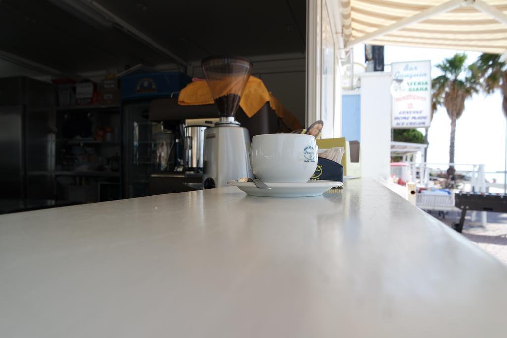 Hotel Villa San Giuseppe San Bartolomeo al Mare Kültér fotó