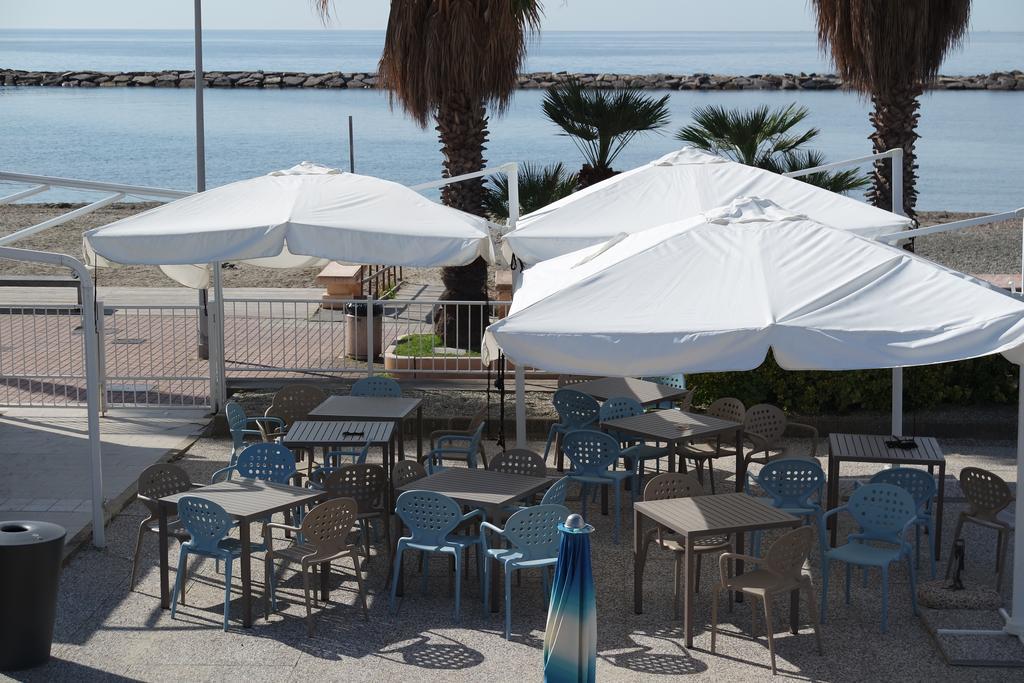 Hotel Villa San Giuseppe San Bartolomeo al Mare Kültér fotó