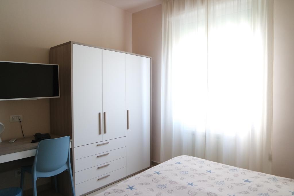 Hotel Villa San Giuseppe San Bartolomeo al Mare Kültér fotó